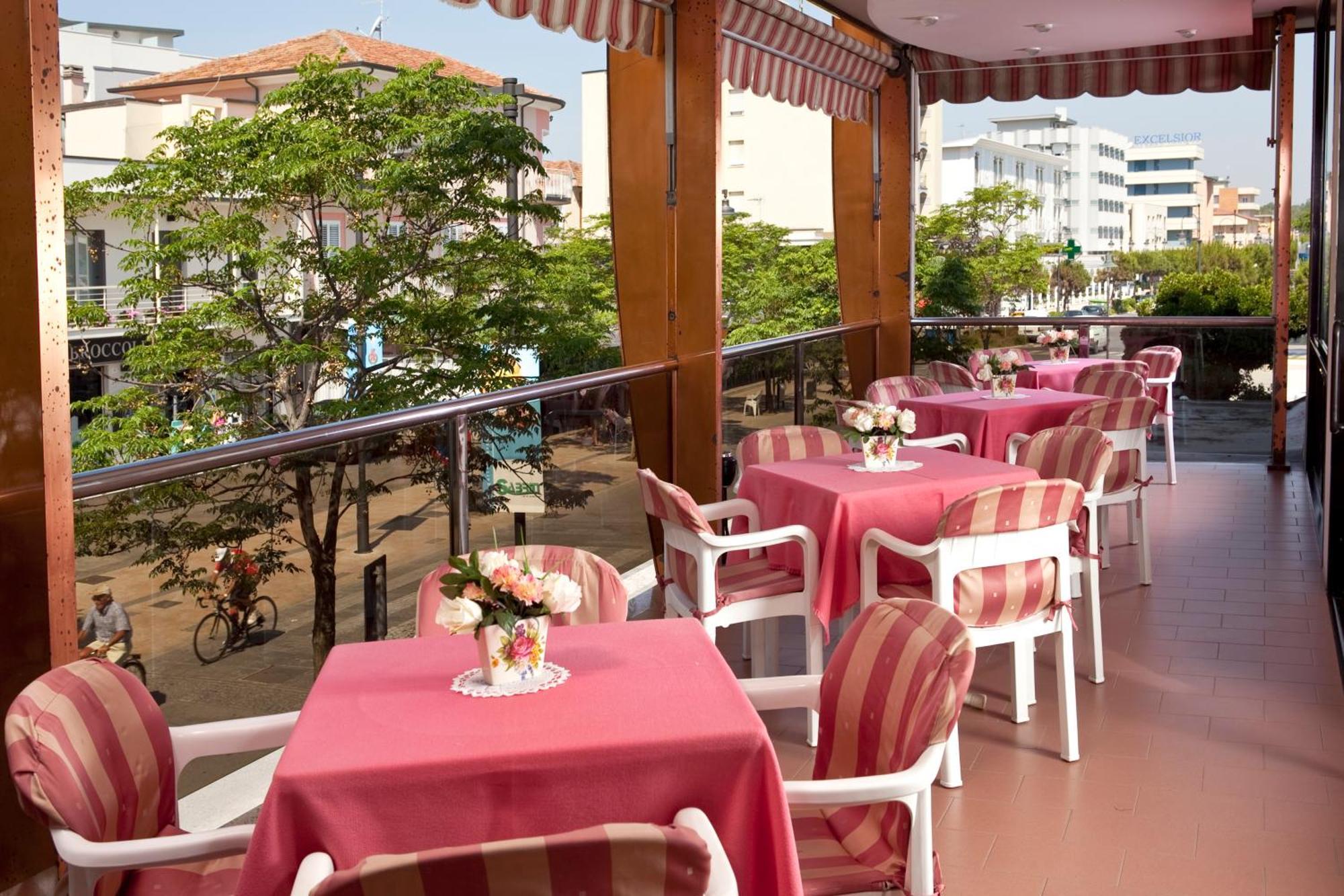Hotel Royal-Spiaggia Gatteo a Mare Exterior photo
